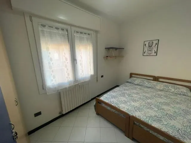 Beautiful Apartment Falconera - Agenzia Cocal Καόρλε